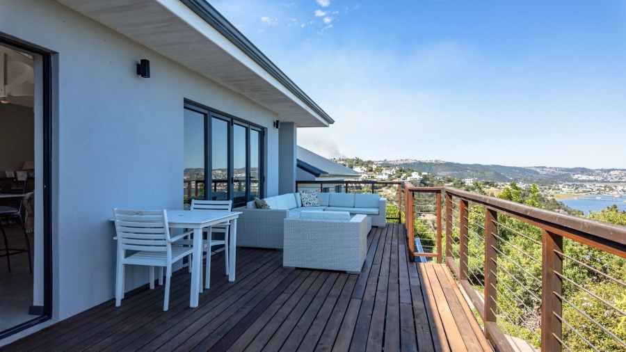 4 Bedroom Property for Sale in Kanonkop Western Cape